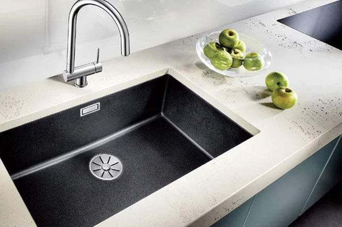 花岗岩面对常见污染如何清理呢?