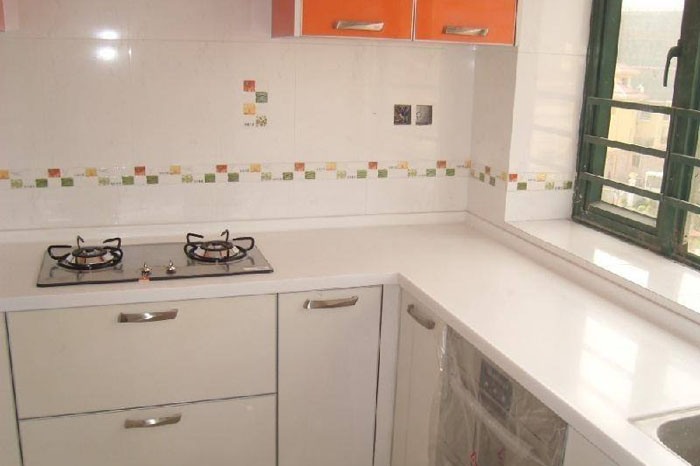 石英石台面外貌变色如那边置?